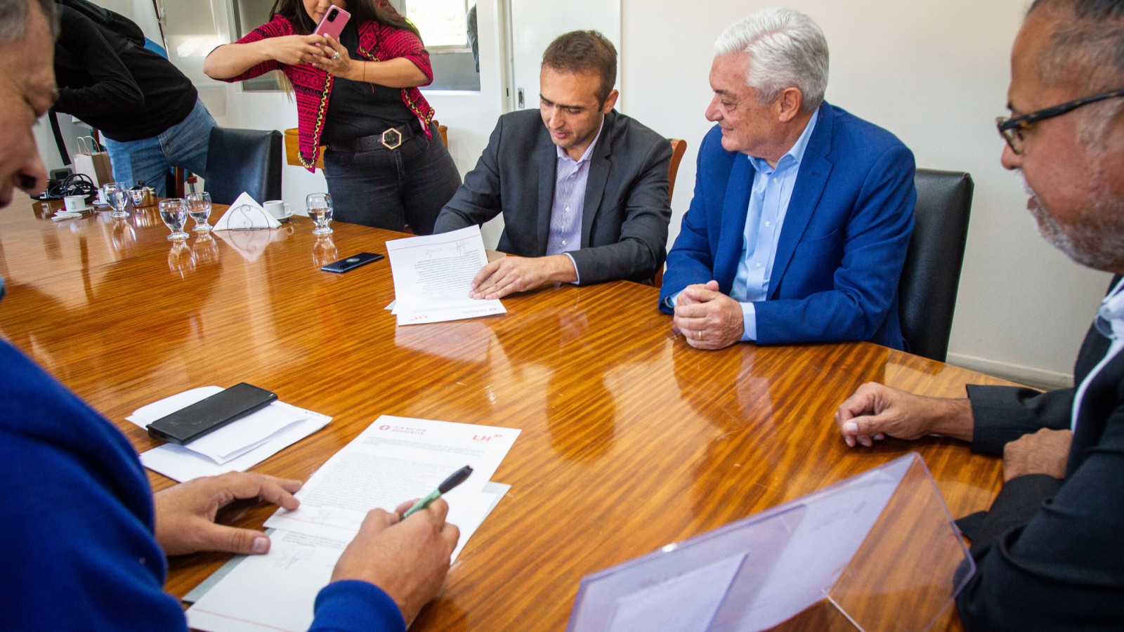 Acuerdo cooperativo entre Las Heras y empresa líder de seguros